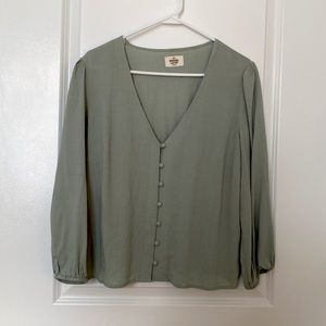 Marine layer v-neck button front drapey shirt, size M, beautiful sage color.
